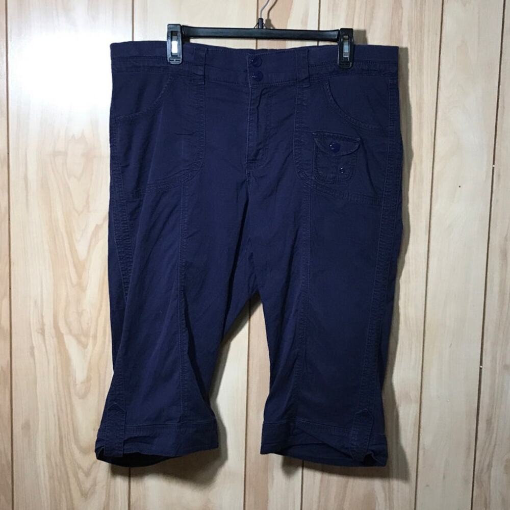 Lee Easy Fit Navy Snap Closure High-Rise Bermuda Shorts 16